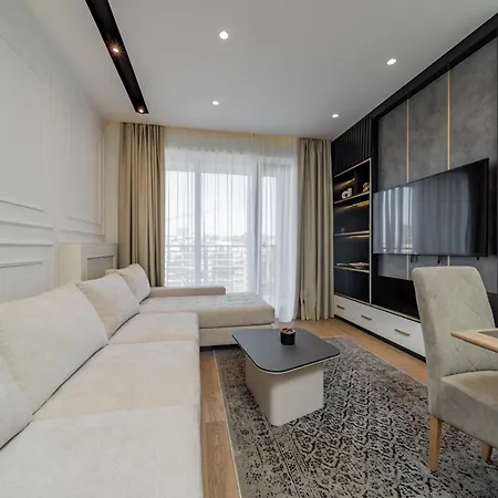 Bw Nipihouse Apartment